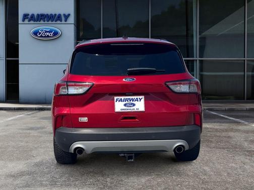 2022 Ford Escape PHEV Titanium