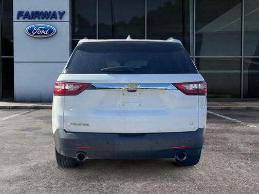2020 Chevrolet Traverse LT Leather