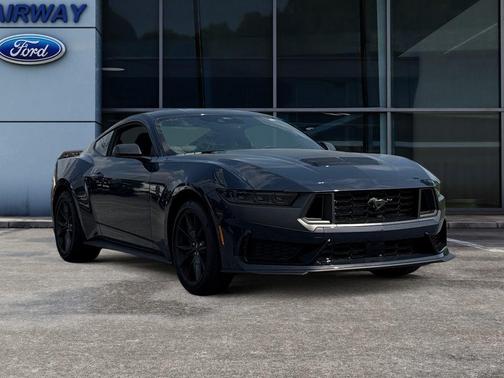 2024 Ford Mustang Dark Horse