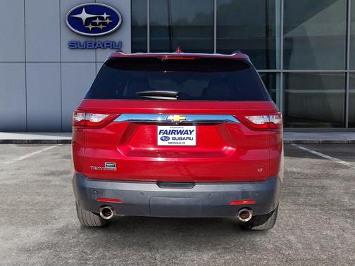 2021 Chevrolet Traverse LT Cloth