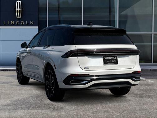 2024 Lincoln Nautilus Reserve