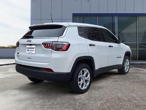 2024 Jeep Compass Sport