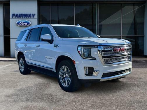 2023 GMC Yukon SLT