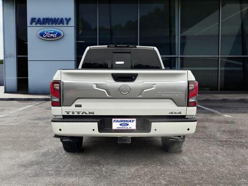 2024 Nissan Titan Platinum Reserve