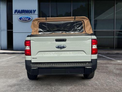 2024 Ford Maverick XL