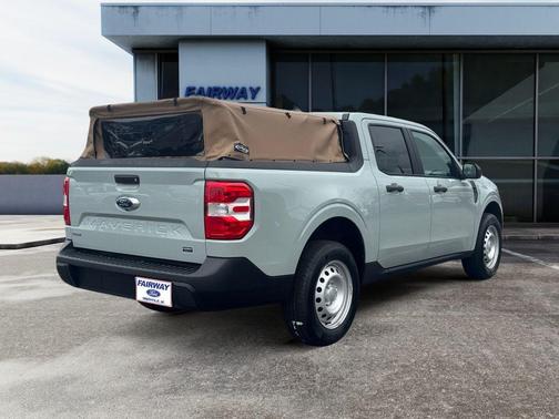 2024 Ford Maverick XL