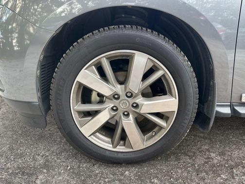 2016 Nissan Pathfinder Platinum