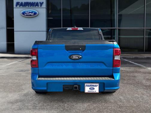 2025 Ford Maverick Lobo Standard