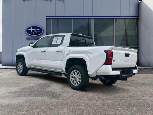 2024 Toyota Tacoma SR5