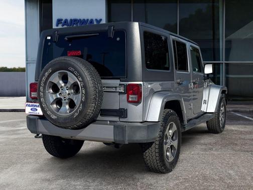 2018 Jeep Wrangler JK Unlimited Sahara