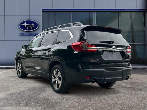 2022 Subaru Ascent Premium 7-Passenger