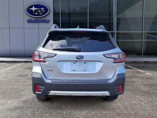 Ice Silver Metallic 2021 Subaru Outback Limited