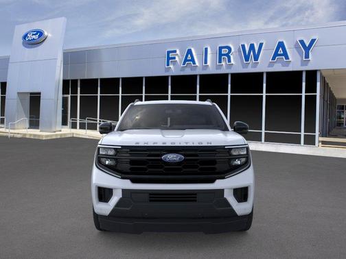 Space Silver 2026 Ford Expedition Max Active