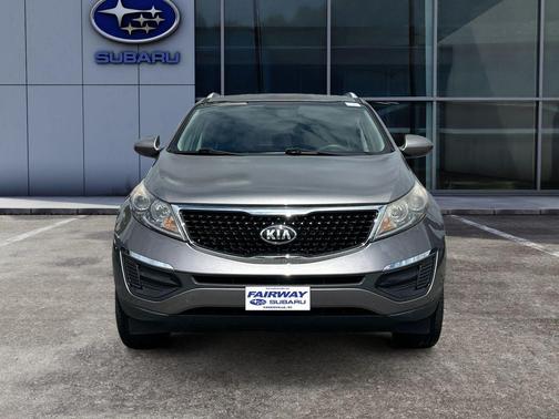 Mineral Silver 2016 Kia Sportage LX