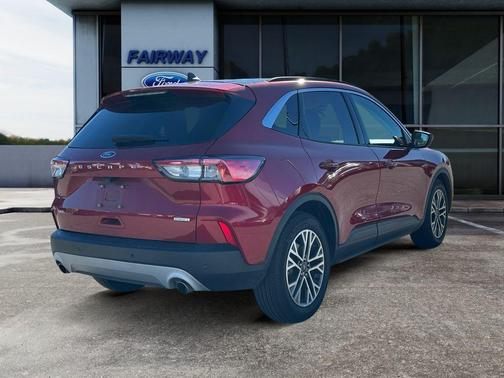 2020 Ford Escape SEL