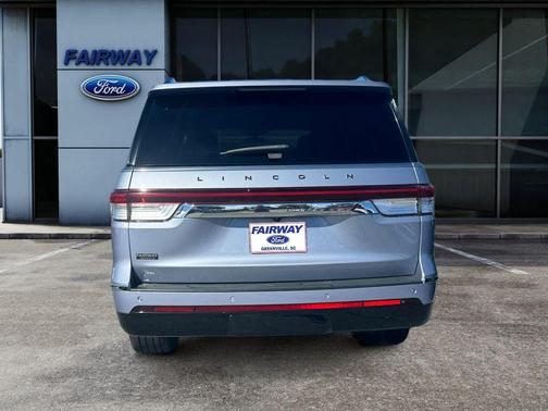 2022 Lincoln Navigator L Black Label