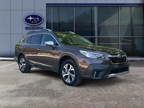 2022 Subaru Outback Touring