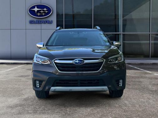 2022 Subaru Outback Touring