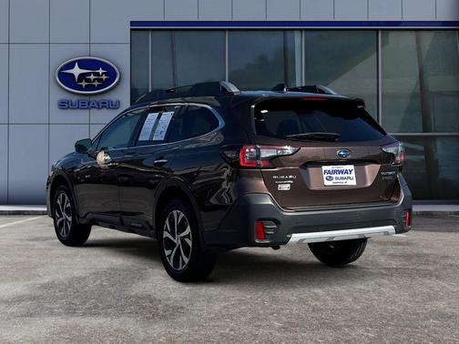 2022 Subaru Outback Touring