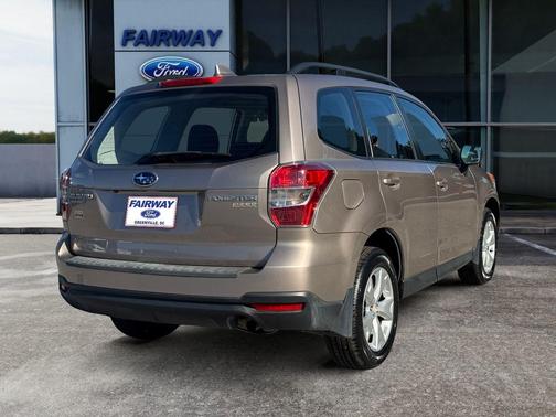 2016 Subaru Forester 2.5i