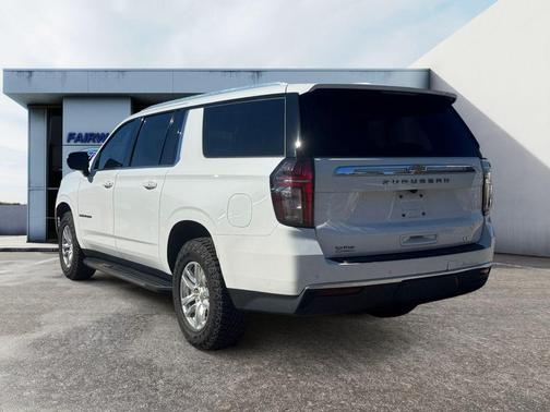 2022 Chevrolet Suburban LT