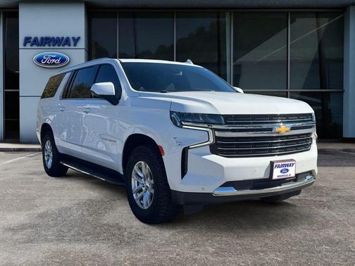 2022 Chevrolet Suburban LT