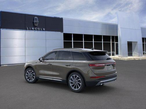 2025 Lincoln Corsair Premiere