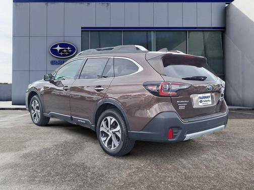 2021 Subaru Outback Touring XT