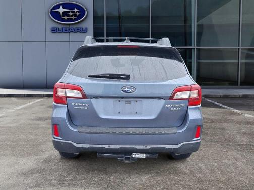 Twilight Blue Metallic 2017 Subaru Outback 3.6R Limited