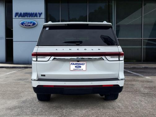 2022 Lincoln Navigator Black Label
