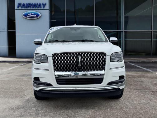 2022 Lincoln Navigator Black Label