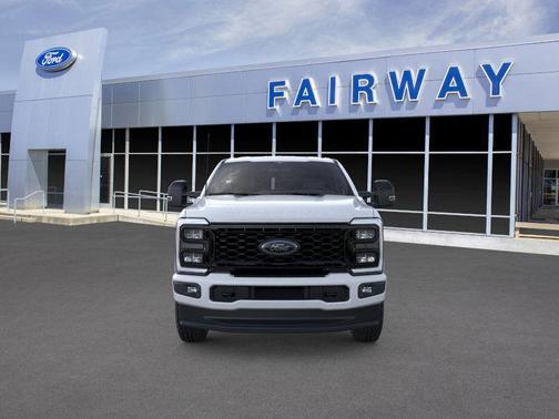 Oxford White 2026 Ford F-250 Lariat