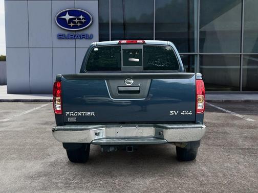 2021 Nissan Frontier SV