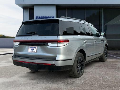 2022 Lincoln Navigator Reserve