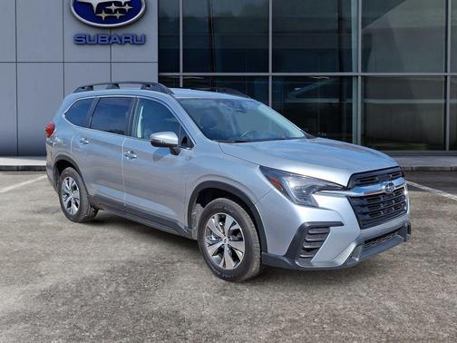 2023 Subaru Ascent Premium 8-Passenger