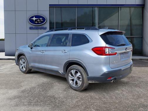 2023 Subaru Ascent Premium 8-Passenger