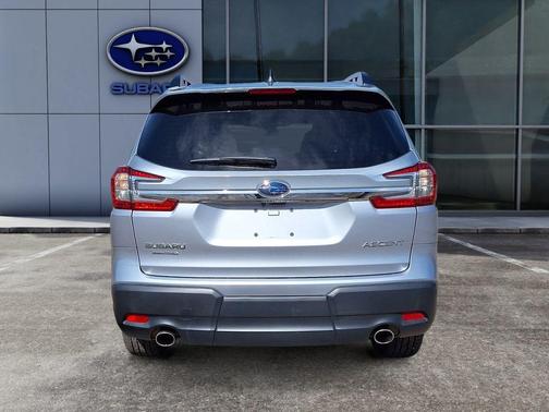 2023 Subaru Ascent Premium 8-Passenger