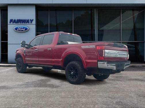Rapid Red Metallic Tinted Clearcoat 2022 Ford F-350 King Ranch
