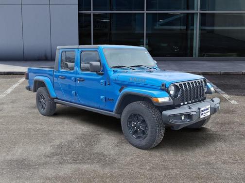 2021 Jeep Gladiator Sport