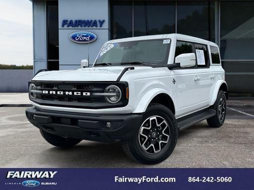 2025 Ford Bronco Outer Banks