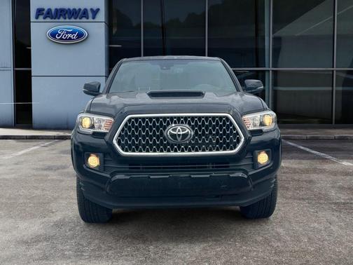 2019 Toyota Tacoma TRD Sport