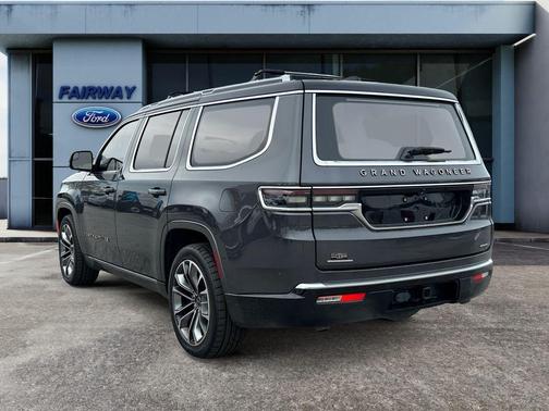 2022 Jeep Grand Wagoneer Series III