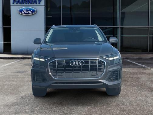 2019 Audi Q8 Premium Plus