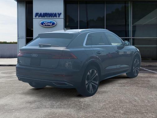 2019 Audi Q8 Premium Plus
