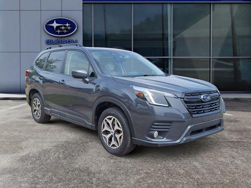 Magnetite Gray Metallic 2023 Subaru Forester Premium