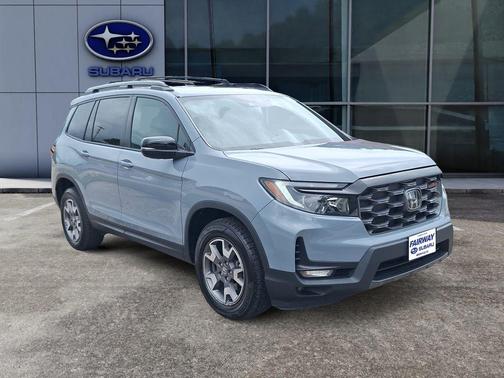 Sonic Gray Pearl 2022 Honda Passport TrailSport