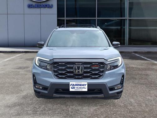 Sonic Gray Pearl 2022 Honda Passport TrailSport