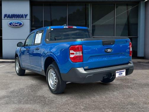 Velocity Blue 2025 Ford Maverick XL