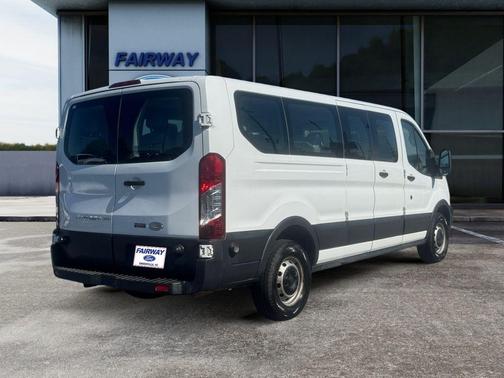 2015 Ford Transit-350 XL