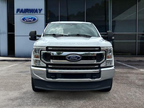 Oxford White 2022 Ford F-250 XLT